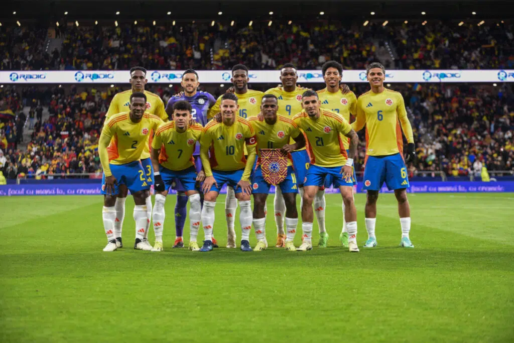 team photo for Kolumbija